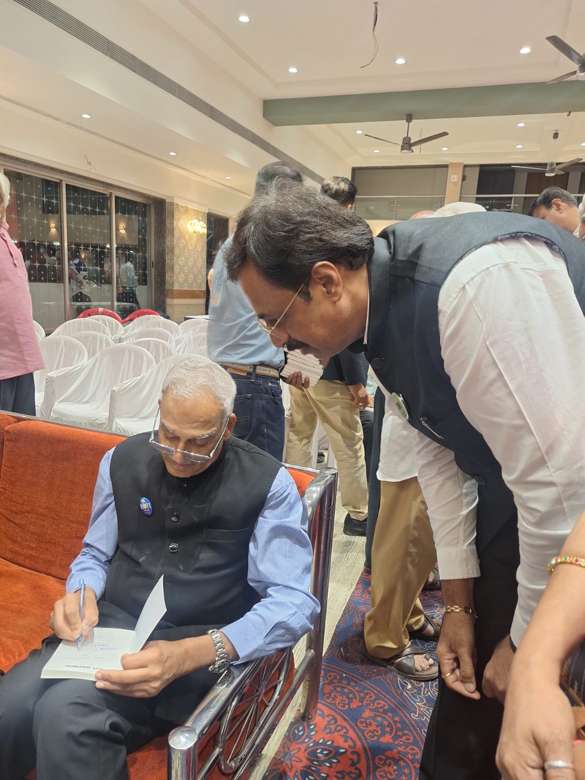 With Retd Asst Commissioner Police Shri Shirish Inamdar sir